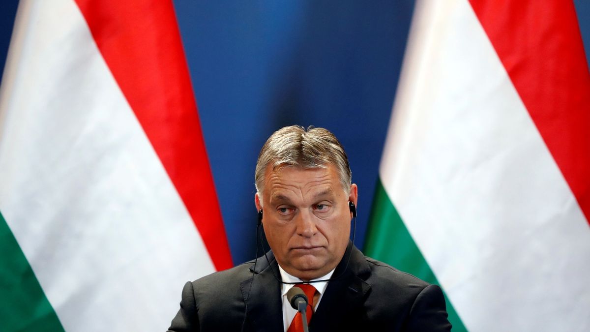 Maďarsko zaplatilo výcvik Orbánova syna v elitní britské vojenské akademii